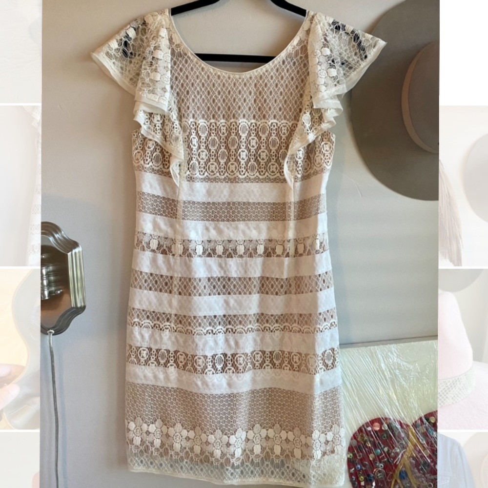 BCBG LACE DETAIL DRESS